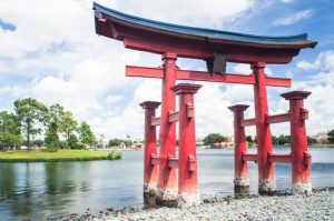 An extensive list of all the booths with the dishes and drinks available at the 2015 Epcot Food and Wine Festival as well as a list of the five new booths being debuted this year!