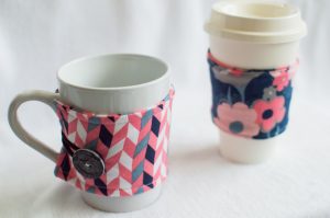 Make a coffee lovers gift basket to give to a new mommy so she can treat herself to a few moments of alone time to jump start her day. #sipindulgence #ad