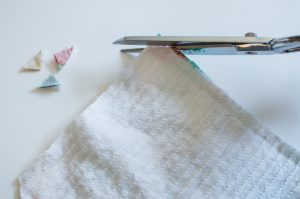 These DIY organic washcloths are the perfect beginner sewing project! Pair them with a gentle cleanser that will keep your little one's sensitive and dry skin from becoming painfully chapped in the winter months for a great baby shower gift! #SettingTheBeautyBar #DovePartner