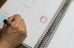 If you're struggling to get things done at home with a new baby, these four tips for keeping yourself accountable are sure to help! You can even make cute stickers with your Silhouette Machine & free SVG files to keep you motivated!