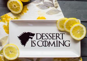 Serve your favorite sweets on this fun Game of Thrones inspired dessert plate! Make it with your Silhouette machine & vinyl just in time for the new season.