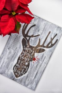 Hand Lettered Rudolph Craft | Christmas Ideas | Christmas Crafts | Christmas DIY | Vinyl Crafts