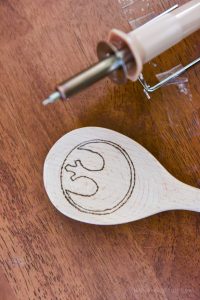 Wood Burned Crafts | Wood Burned Utensils | Star Wars Crafts | Star Wars Utensils