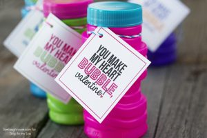Non-Candy Valentines | Valentine's Day | Crafts | DIY| Valentine's Day Crafts | Kids Crafts | Holiday Crafts | Holiday DIY | Candy-Free