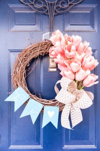 Easy Spring Tulip Wreath | Spring Wreath | Wreath | DIY | Home Decor | Spring Wreath | Grapevine Wreath | Tutorial | Spring Wreath Tutorial