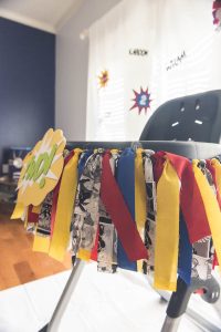 Command Hook Hack - I love hanging banners and garlands for kids parties but could never get them to stay up. This simple hack will save you time + frustration and will keep your banners looking great all day long!