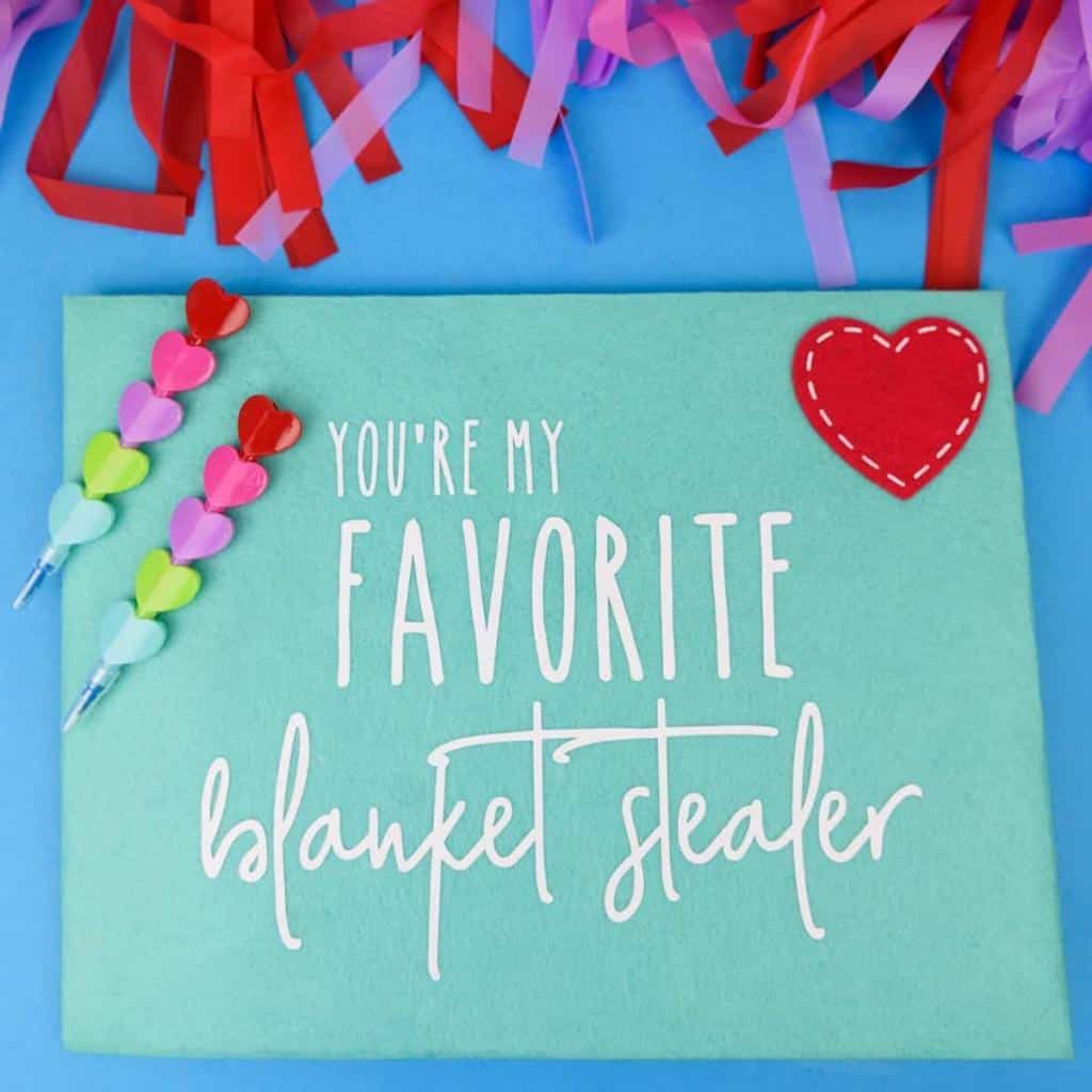 Felt Envelopes for Valentine's Day - Grab felt envelopes from the Target Dollar Spot and personalize them with vinyl for your significant other for Valentine's Day. It's a gift and a sarcastic (and honest) card all in one!