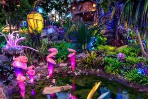 Skip Long Lines at Disney's Pandora - If you're sick of refreshing the Fastpass+ page and praying that Fastpasses for Pandora will magically appear, you're not alone! If you're sick of waiting for them to just show up on the My Disney Experience App but want to go on the ride anyway, there are a few ways you can skip the long lines at Pandora but still go on the ride!