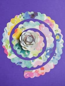3D Paper Flowers - Sometimes it seems like all I do with my Silhouette Machine are crafts with vinyl. But I'm starting to make myself use paper more because it's easy and cheap! Like these 3D paper flowers, they're a quick craft to do on a rainy day and there are so many different kinds to make!