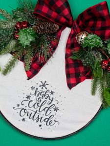 Embroidery Hoop Christmas Wreath